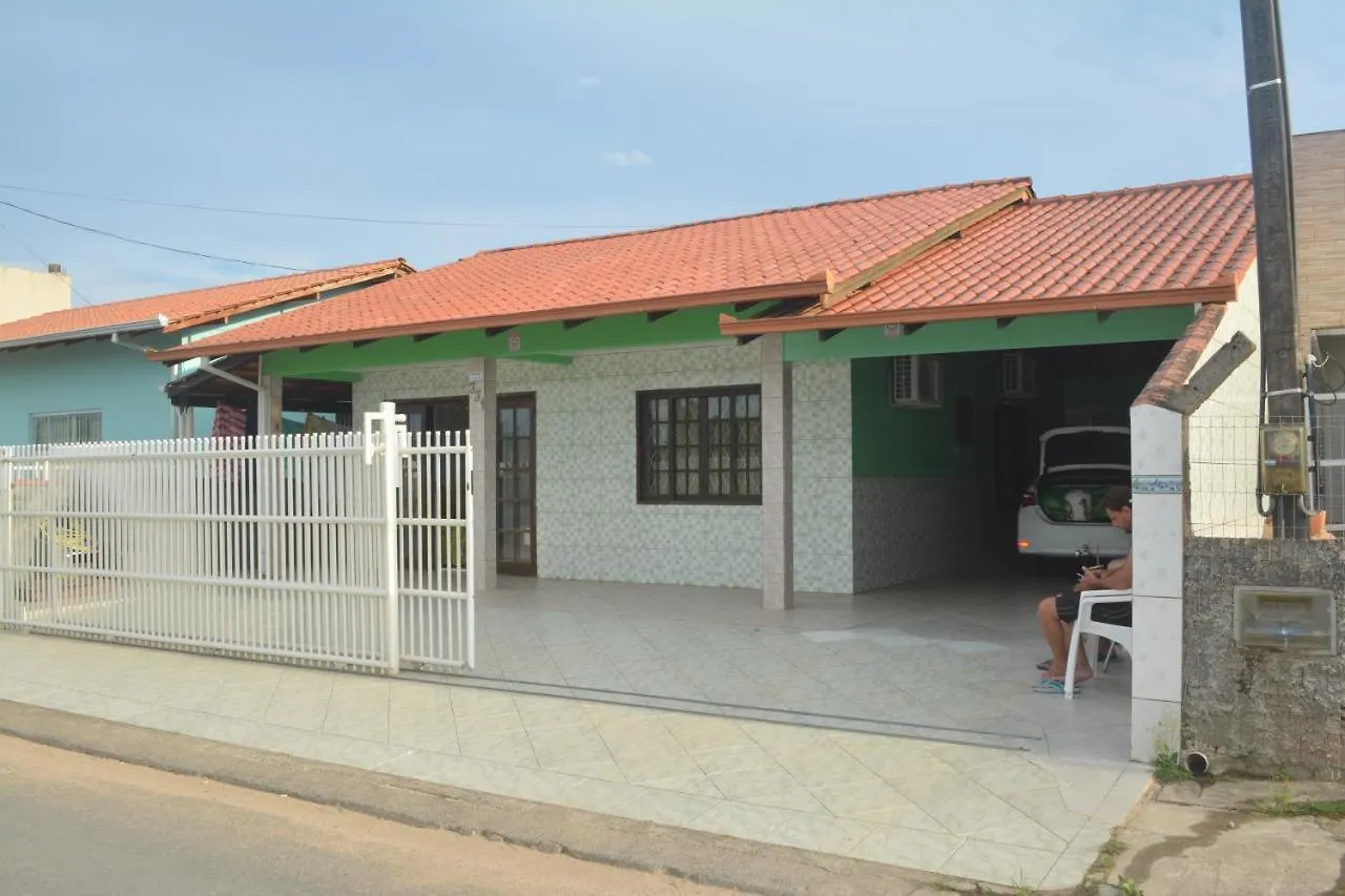 Casa Confortavel Na Praia kontakter